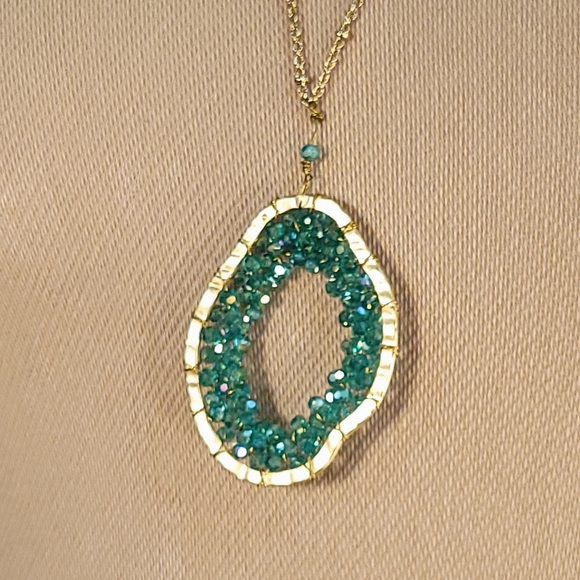 Jewelry - Teal Blue Crystal Beaded Necklace